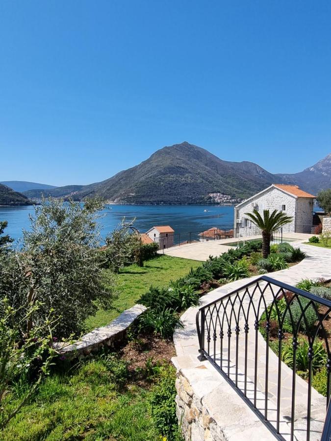 Casa Vita Nova Perast Eksteriør billede