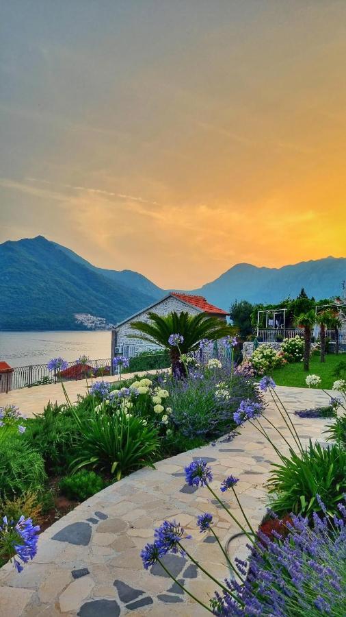 Casa Vita Nova Perast Eksteriør billede