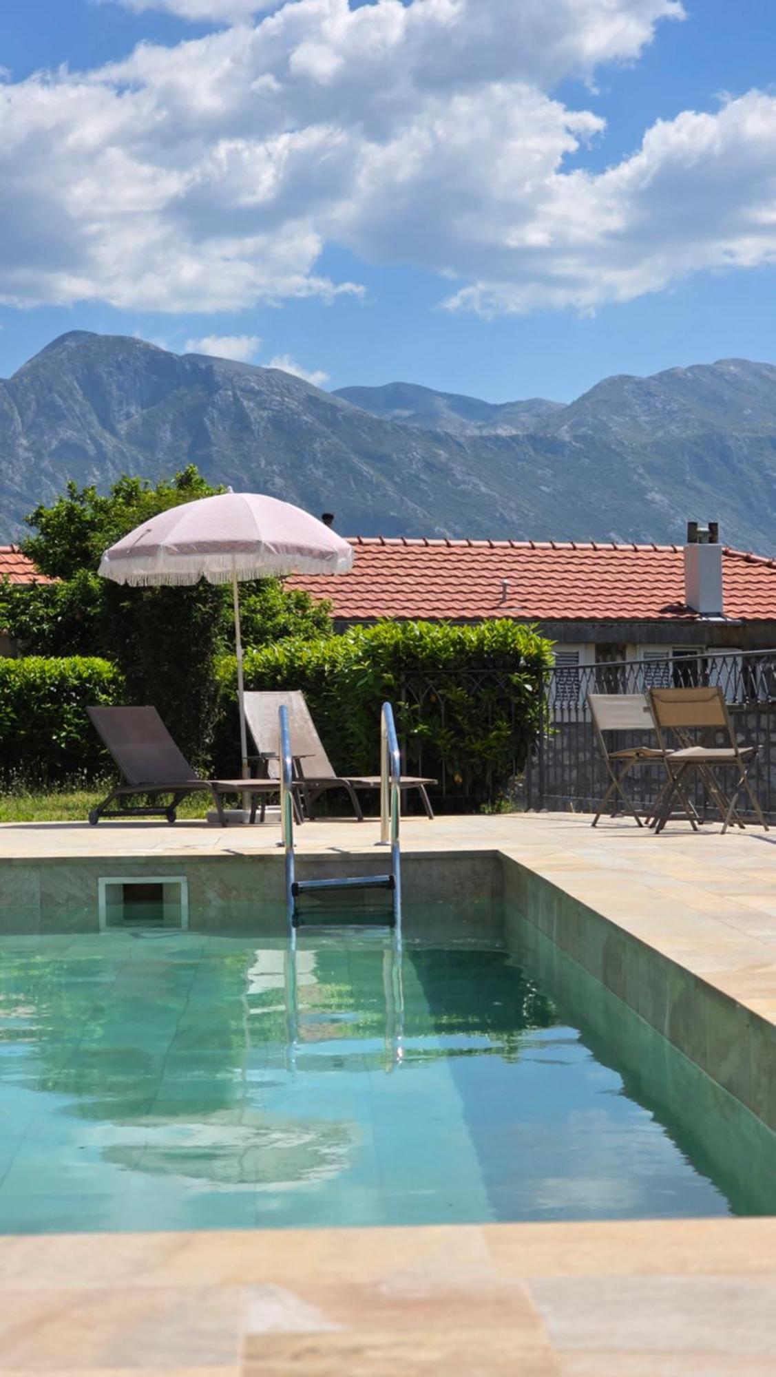 Casa Vita Nova Perast Eksteriør billede